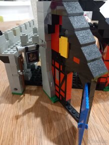 Lego 6067 guarded Inn castle / rytieri - 6