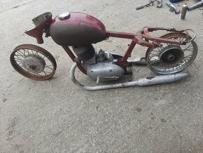 Jawa 250 353 - 6