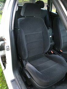 Volkswagen IV golf 66 kW combi 1.9 TDi - 6