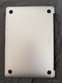 Macbook air 13-inch, Early 2015 - 6