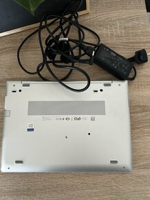 HP EliteBook - 6