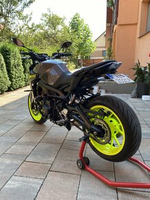 Yamaha mt-09 - 6