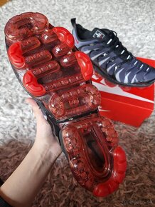 Nike Air Vapormax Plus - 6