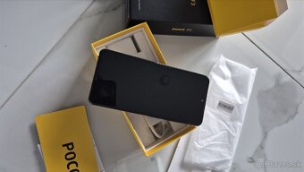 POCO F3 8/256GB - 6