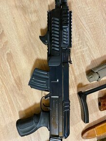 Samonabíjacia gulovnica CZ 858 tactical vz58 7,62x39 - 6