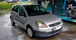 Ford Fiesta 1.25i - 6