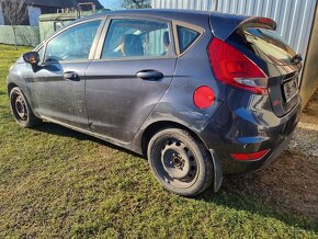 Ford fiesta 1.4 - 6