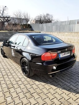 BMW E90 Top - 6