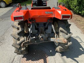 Japonský malotraktor Kubota Saturn X-20, 20Hp - 6