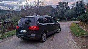 Volkswagen Sharan 2.0 TDI Comfortline DSG - 6