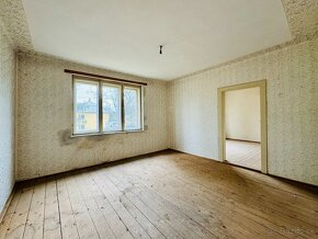 NA PREDAJ STARŠÍ DOM V STROPKOVE S POZEMKOM 4 479 m² - 6