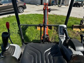 Predám mini Bager Kubota KXD15-4 - 6