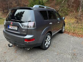 SUV Mitsubishi Outlander 2,2DI-D, 4x4, Manuál, 2008 - 6