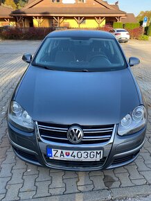 Volkskwagen jetta 2.0 TDI Comfortline - 6