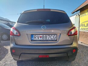 Nissan Qashqai 1.6i I-Way 4x2 - 6