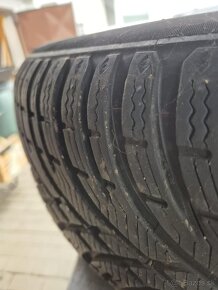 Zimné pneumatiky BFGoodrich 215x55xR16 - 6