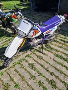 Suzuki 125 DR - 6