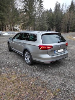 Volkswagen Passat Alltrack 2.0 TDI 4MOTION - 6