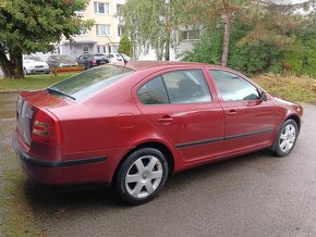 Škoda Octavia 1.9 TDI 77kw Elegance Limuzina - 6