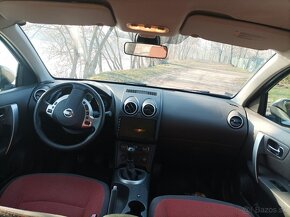 Nissan Qashqai  1.5DCI - 6