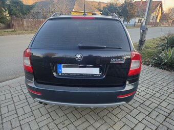 Skoda Octavia Scout 2.0TDI 4x4 - 6