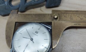 Predám funkčné mechanické náramkové hodinky TISSOT 34mm - 6