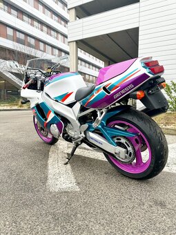 Yamaha FZR600 12500km - 6