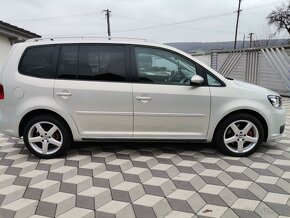 VOLKSWAGEN TOURAN 2.0 CR TDI HIGHLINE, 2013,103KW - 6