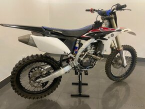 Yamaha yzf 250 - 6