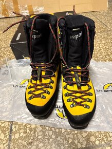 LA sportiva Nepál - 6