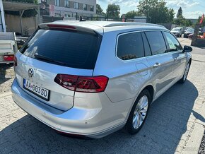 Volkswagen Passat Variant 2.0 TDI EVO Business DSG - 6