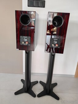 Dynaudio Special Forty Black Vine vysoký lesk - 6