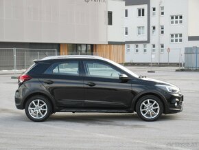 Hyundai i20 Active Automat - 6