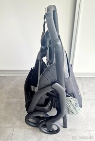 Bugaboo DRAGONFLY black/black - 6