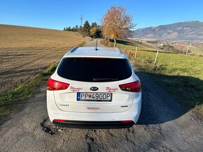 KIA Ceed Sporty Wagon 1.6 CRDi GOLD - 6