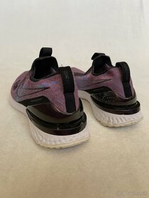 Tenisky Nike Epic Phantom React Flyknit - 6