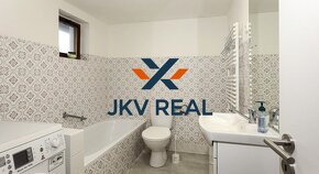 JKV Real ponúka na predaj pekný poschodový rodinný dom, Malé - 6