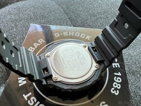 Casio G-shock Carbon GA-2100-1A1ER - Black on black - 6