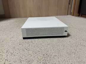 Xbox one s - 6