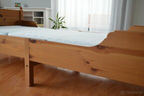 Detskú rastúcu posteľ Ikea Leksvik z masívnej borovice - 6
