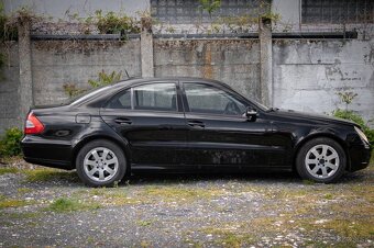 Mercedes-Benz E trieda Sedan 200 CDI Classic A/T - 6