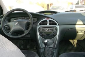 Citroen C5 2,2HDi kombi - 6