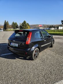 Ford Fiesta 1.6 TDCi - 6