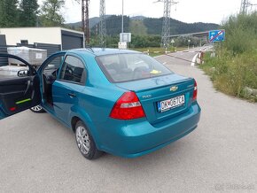 Predám Chevrolet Aveo 1.2.benzín55kw.2009 - 6