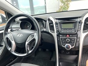 Hyundai i.30 1.6 CRDi COMBI - 6