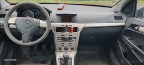 Predám opel astra H combi - 6