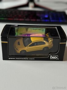 IXO Mitsubishi Lancer EVO IX 1:43 - 6