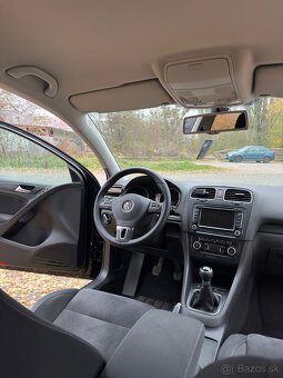 Volkswagen Golf 2.0 TDI (2009) - 6