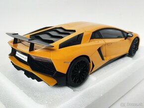 1:18 - Lamborghini Aventador LP 750-4 SV - AUTOart - 1:18 - 6