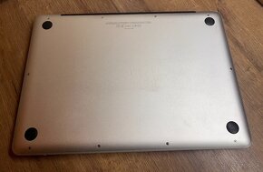 Macbook Pro 13" / i5 2,3 GHz / 8GB RAM / 256GB SSD / A1278 - 6